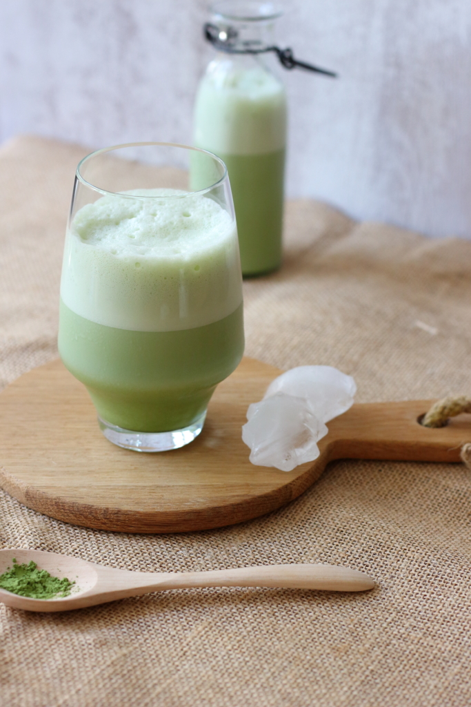 Matcha latte glacé