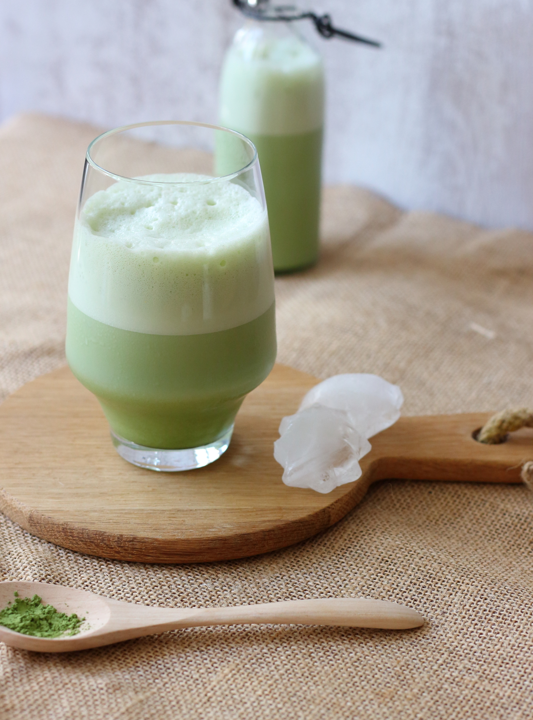 Matcha latte glacé
