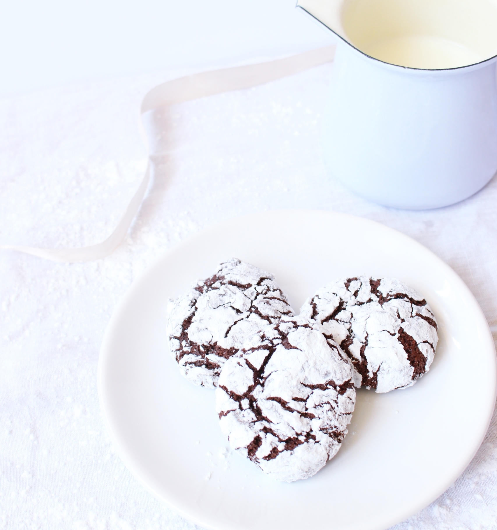 Chocolate Crinkle Cookies