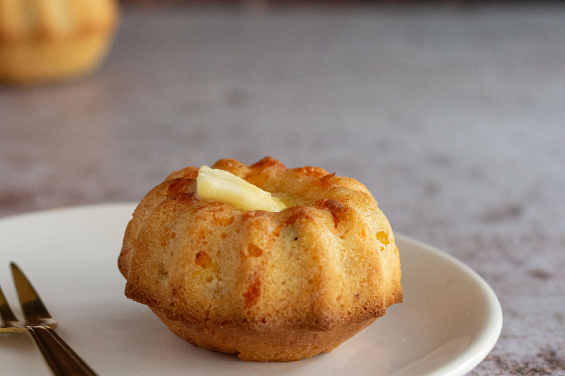 Cheddar & jalepeno corn muffins