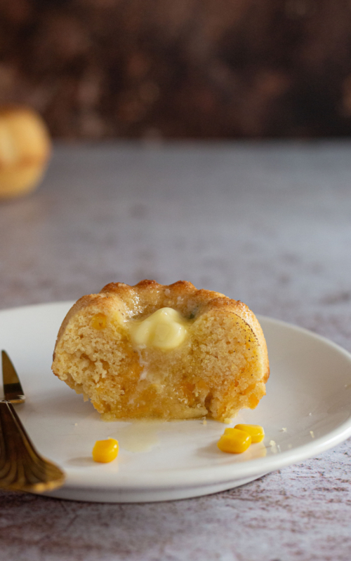 65Spoons_ClothildeBenjamin-silpat-corn-muffins-7-resize cheddar corn muffins